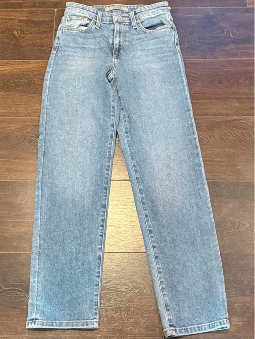 Joe’s Jeans Size 24 – 29” Inseam 1530